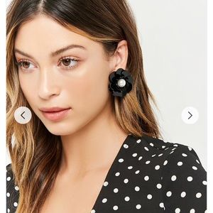 Classic black floral earrings